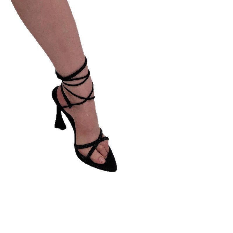 High Heels Black Low - cut - Sexy B